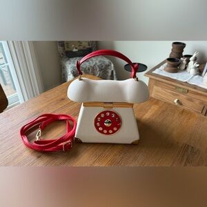 Retro White and Red Rotary Phone Handbag.